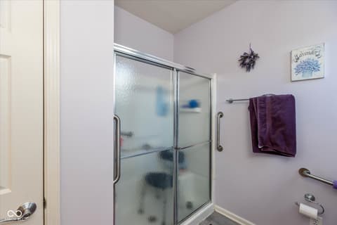 Primary bathroom at 4431 Big Leaf Lane, Indianapolis, IN