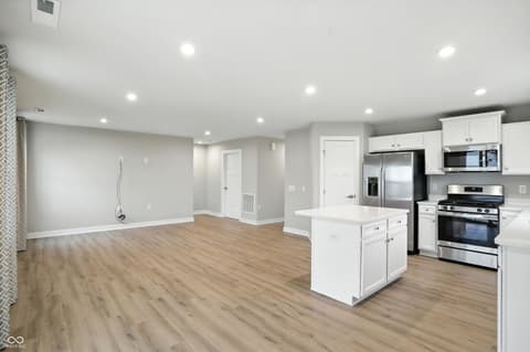 Photo of 1275 Gunnison Drive, Greenfield, IN
