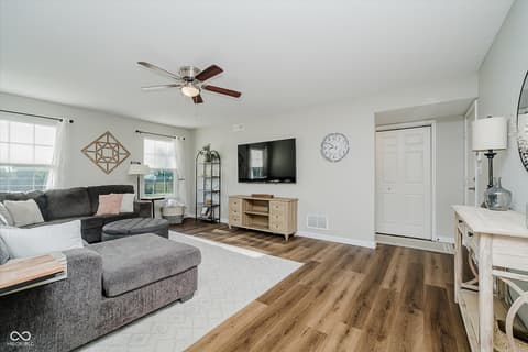 Photo of 532 Zephyr Way, Westfield, IN