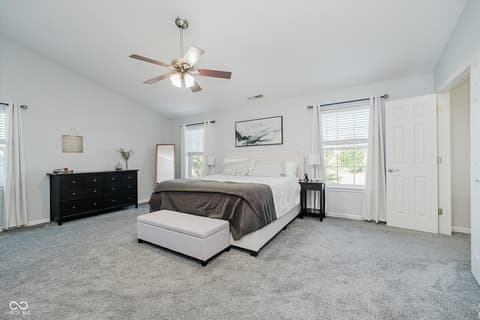 Photo of 532 Zephyr Way, Westfield, IN