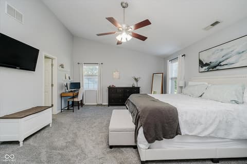 Photo of 532 Zephyr Way, Westfield, IN