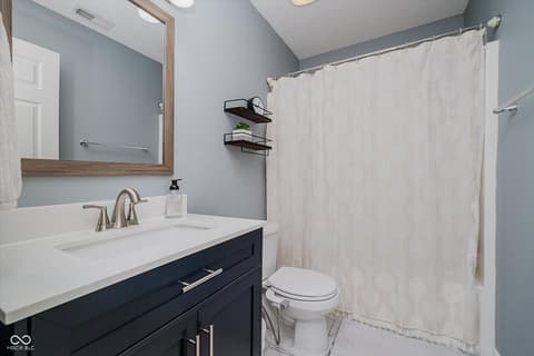 Photo of 532 Zephyr Way, Westfield, IN