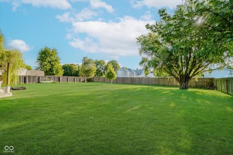 Photo of 532 Zephyr Way, Westfield, IN