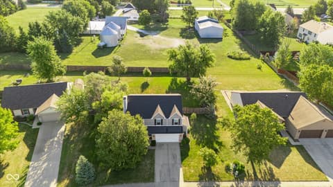 Photo of 532 Zephyr Way, Westfield, IN