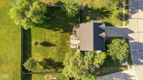 Photo of 532 Zephyr Way, Westfield, IN