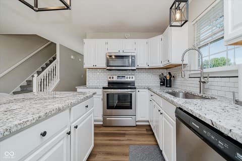 Photo of 532 Zephyr Way, Westfield, IN