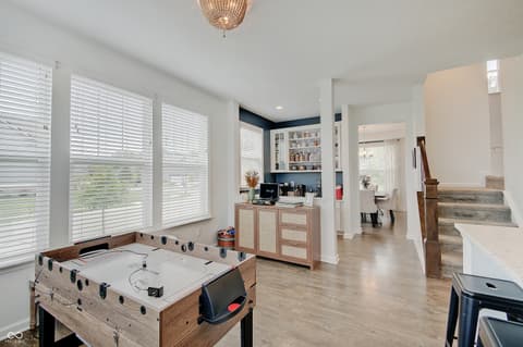 Photo of 16387 Maines Valley Drive, Noblesville, IN