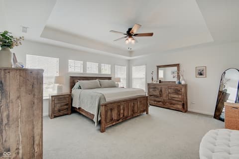 Photo of 16387 Maines Valley Drive, Noblesville, IN