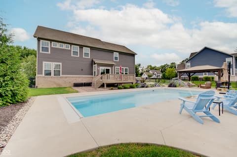 Photo of 16387 Maines Valley Drive, Noblesville, IN