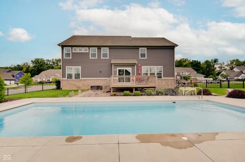 Photo of 16387 Maines Valley Drive, Noblesville, IN