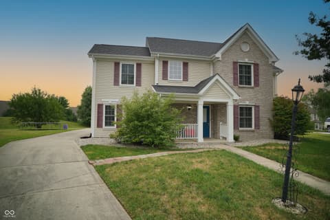 Photo of 11418 Feather Rock Court, Fishers, IN