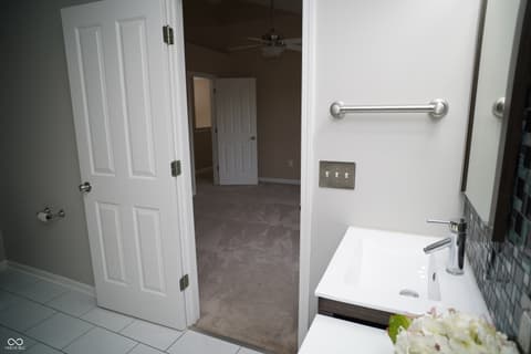 Photo of 11418 Feather Rock Court, Fishers, IN