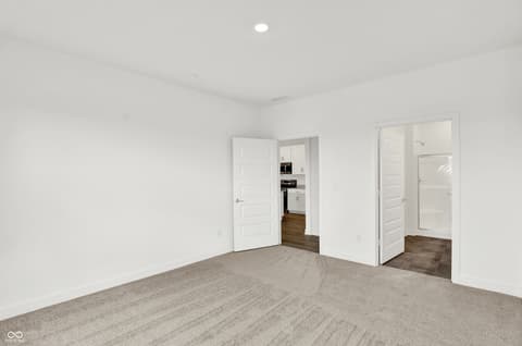 Photo of 5262 Nettleton Way, Avon, IN