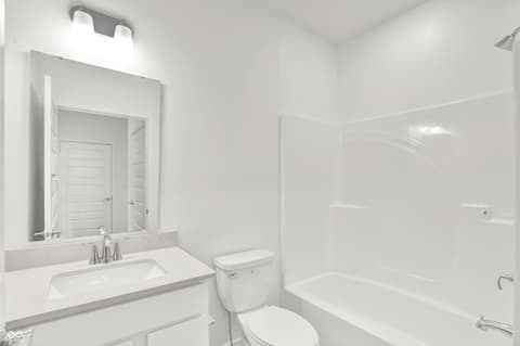 Photo of 5262 Nettleton Way, Avon, IN