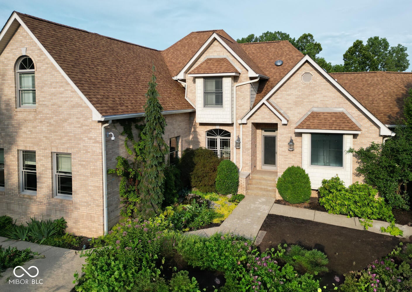 Front exterior at 1817 E Cheyanne Lane, Bloomington, IN