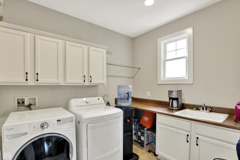 Photo of 16801 Durmast Oak Drive, Westfield, IN
