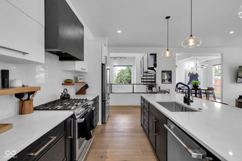 Photo of 719 E New York Street, Indianapolis, IN