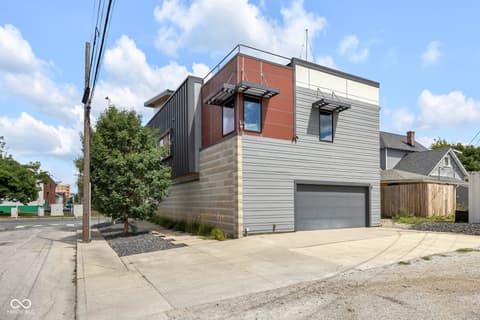 Photo of 719 E New York Street, Indianapolis, IN