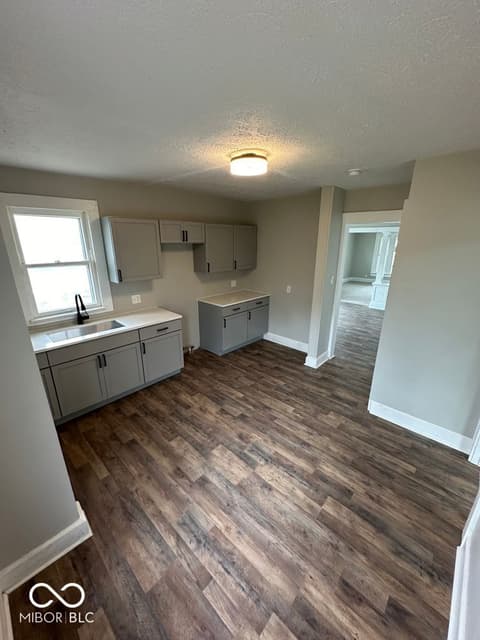 Photo of 941 N Tuxedo Street, Indianapolis, IN