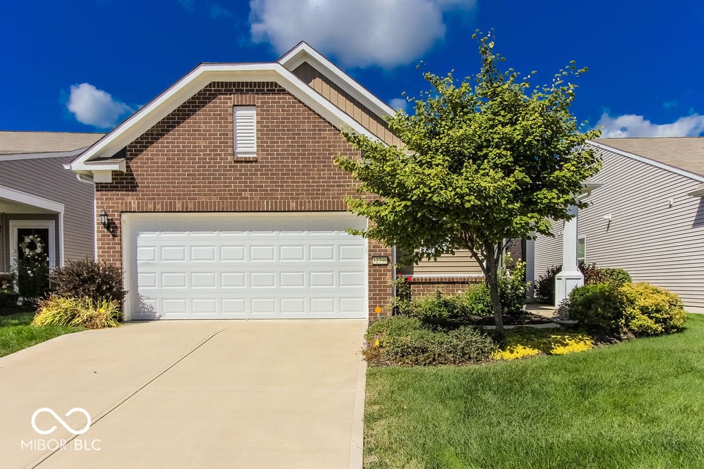 Photo of 12790 Arista Lane, Fishers, IN