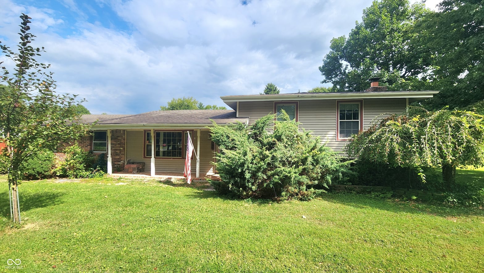 Photo of 304 Blackford Street, Waynetown, IN