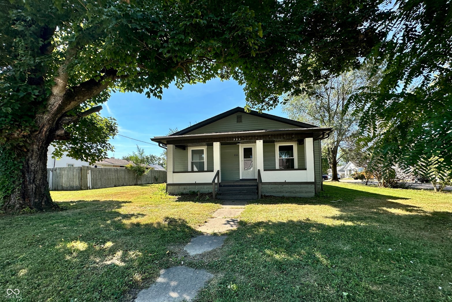 Photo of 325 E Church Street, Paragon, IN