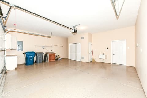 Photo of 7122 Willowleaf Court, Noblesville, IN