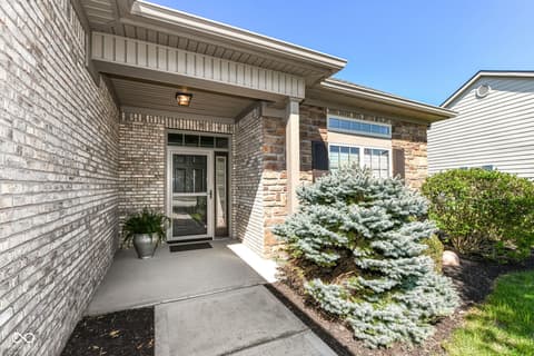 Photo of 7122 Willowleaf Court, Noblesville, IN