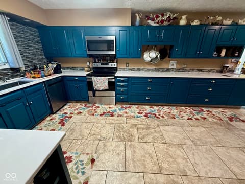 Kitchen at 2500 S Edgewood Cove, Martinsville, IN
