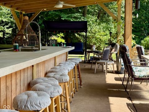 Outdoor living area at 2500 S Edgewood Cove, Martinsville, IN