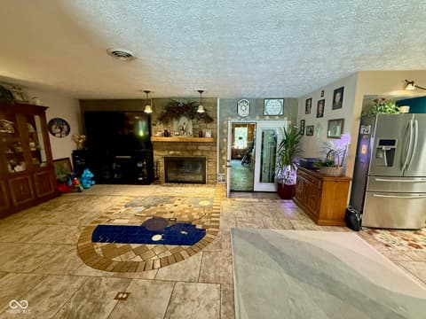Living room at 2500 S Edgewood Cove, Martinsville, IN