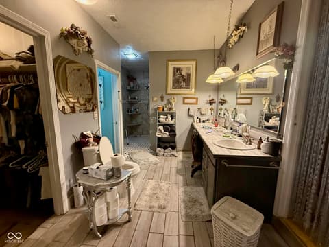 Bathroom at 2500 S Edgewood Cove, Martinsville, IN