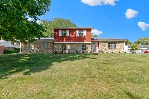 718 Bradford Circle