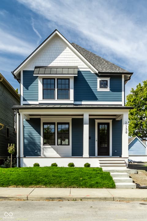 2132 N Talbott Street