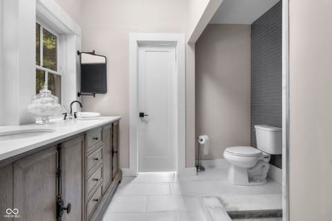 Photo of 5255 S US 421, Zionsville, IN