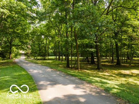 Photo of 5255 S US 421, Zionsville, IN