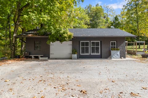 Photo of 5255 S US 421, Zionsville, IN