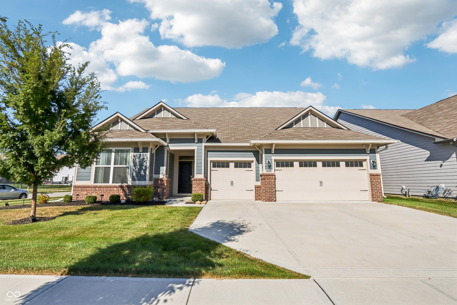 Photo of 20154 Willenhall Court, Westfield, IN