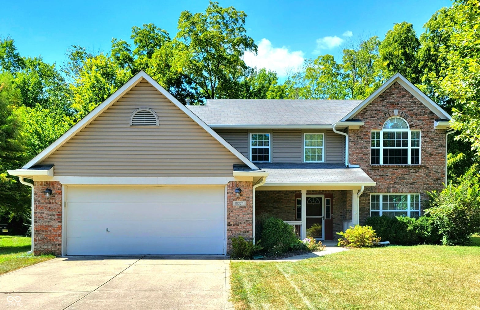 Photo of 10334 Hillsborough Drive, Fishers, IN
