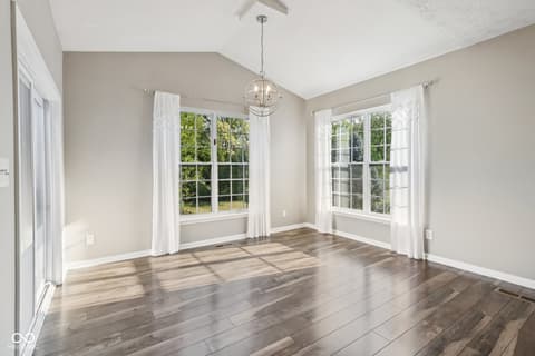 Bonus room at 4862 Waterhaven Drive, Noblesville, IN