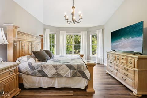 Primary bedroom at 4862 Waterhaven Drive, Noblesville, IN