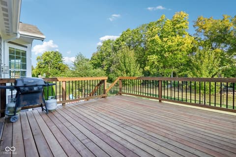 Outdoor living area at 4862 Waterhaven Drive, Noblesville, IN