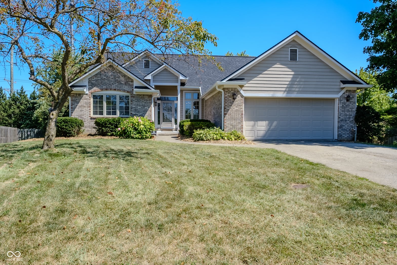 Front exterior at 9762 Conifer Court, Fishers, IN