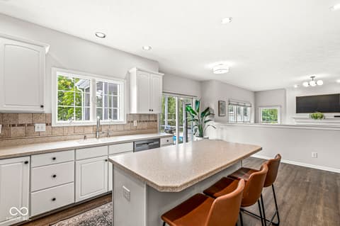 Photo of 10928 Valley Forge Circle, Carmel, IN