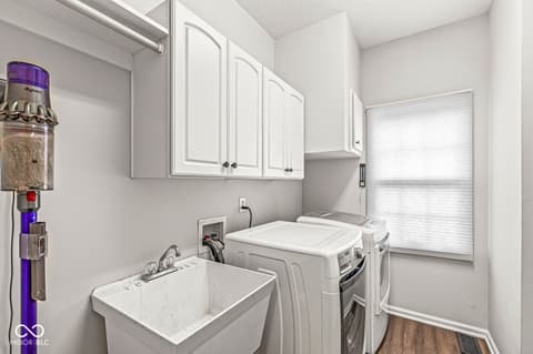 Photo of 10928 Valley Forge Circle, Carmel, IN