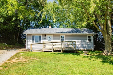 480 E Old Plank Road