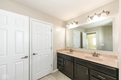 Photo of 288 Little Ben Lane, Greenwood, IN