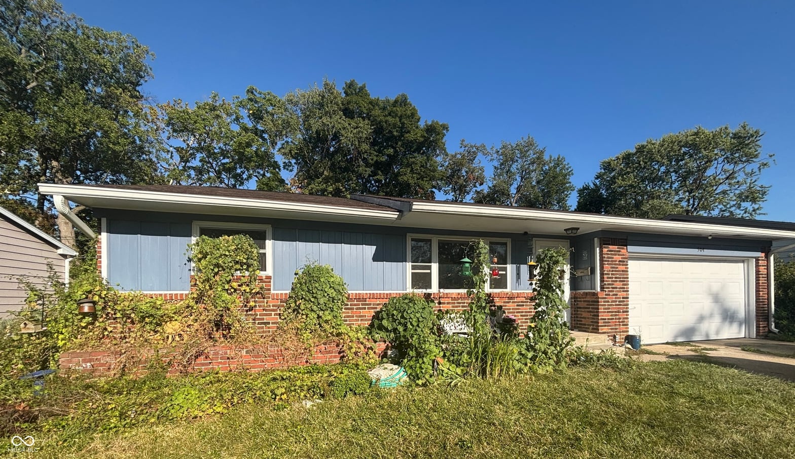 Front exterior at 504 Magnolia Drive, Plainfield, IN
