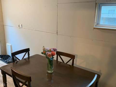 Dining room at 756 Tudor Place, North Vernon, IN