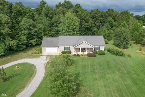 573 N County Road 250 E